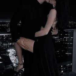 Asel öztürk / İtalyan mafya'nın küçük tutsağı / Arkadaşım