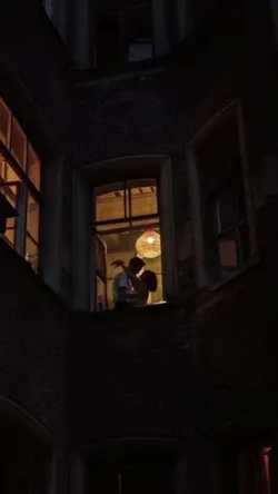 Larissa / Gece Güneşi / 5.Bölüm: Gerçek Tanışma