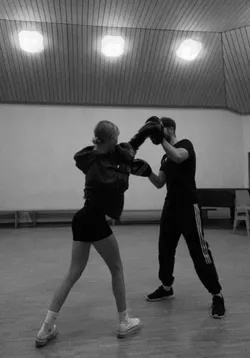 Tanem / Boksör bey(yarı texting) / Asık mı oluyorum