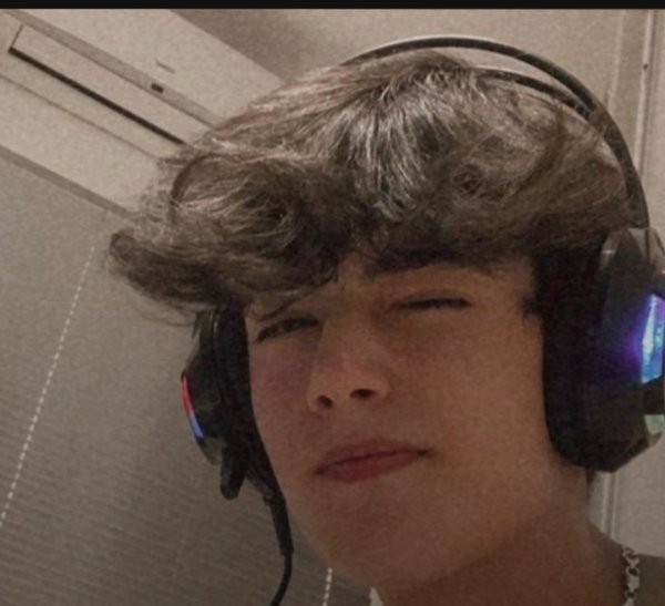 Ezel demir / Bir kızın hikayesi / 5. Bölüm