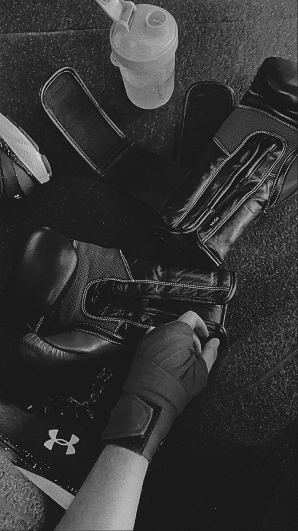 Dolunay / SON İKİ / 11-Karanlık yanım