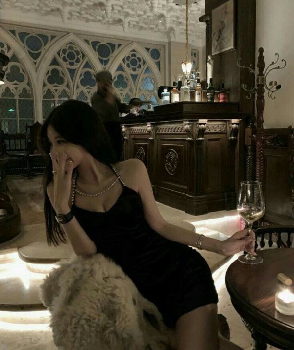 Kitap Sever / Koreli sevgilim / 1. Bölüm