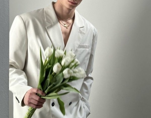 ✨ / SAKLI KARANLIK / Yalanlar ve yalandan doğrular