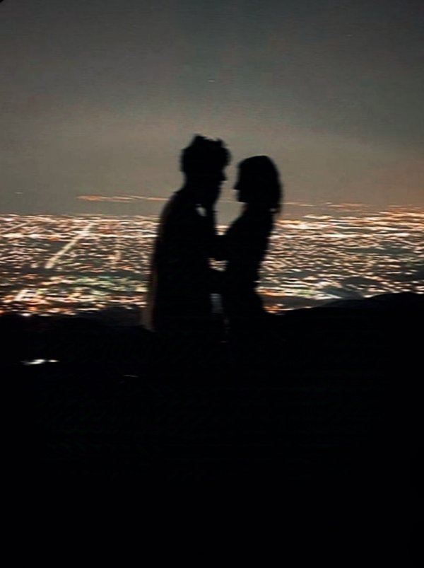 I`mgonnacry / Yanımdaki Yabancı / İlk öpücük