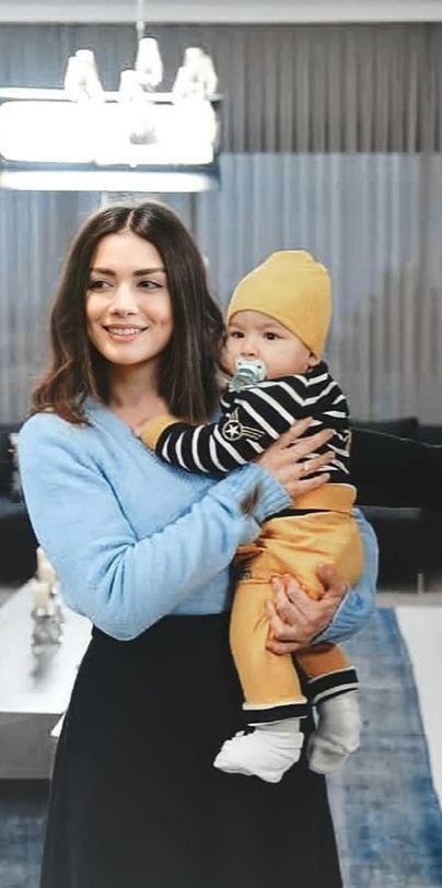 Büşra Sıla Duman / UĞUR / Özgürlüğün bedeli