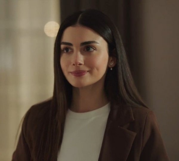 Büşra Sıla Duman / UĞUR / yeni bir hayatın eşiğinde