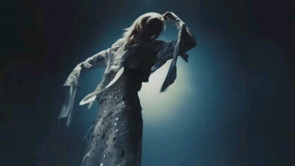 Tuğçe Tihomira Şeker / Another Life-Hyunlix / Keşkeler