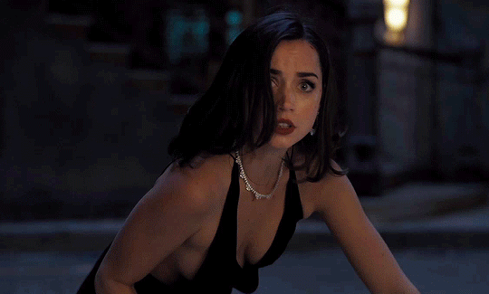 Deniz / KARIŞIK NUMARALAR/YARI TEXTING / 27. BÖLÜM: Kimsin?