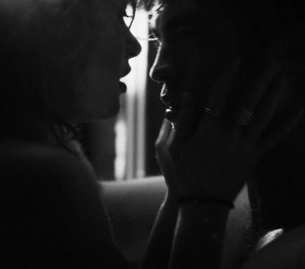 Deniz / KARIŞIK NUMARALAR/YARI TEXTING / 35. BÖLÜM: İn