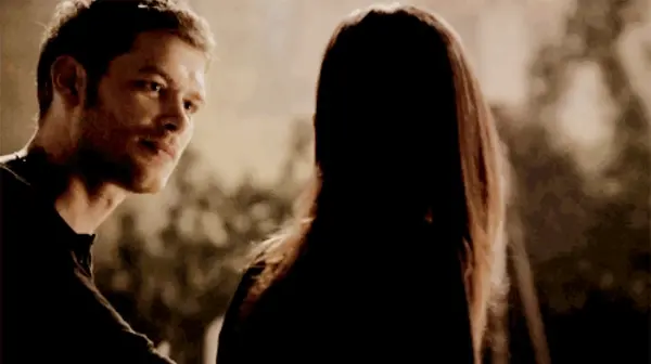 Deniz / KARIŞIK NUMARALAR/YARI TEXTING / 37. BÖLÜM: Karşılaşma