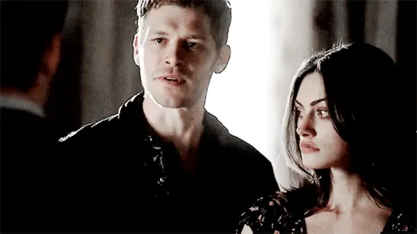 Deniz / KARIŞIK NUMARALAR/YARI TEXTING / 38. BÖLÜM: İkilem