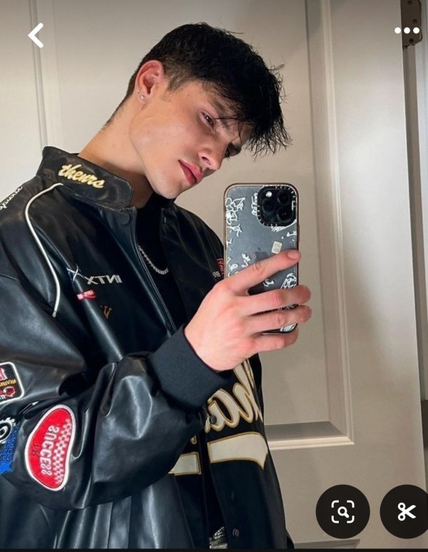 Masalll / ÜVEY ABİM / Medya:atlas karanlık