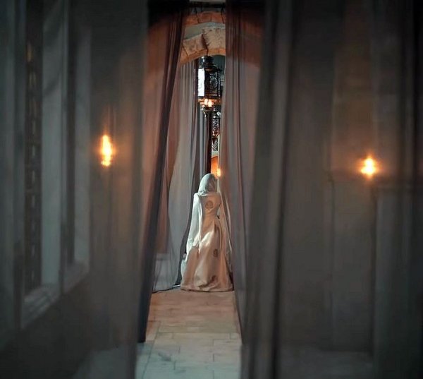 Seher Meriç / Çöl Sarayı Prensesi / 10. Bölüm