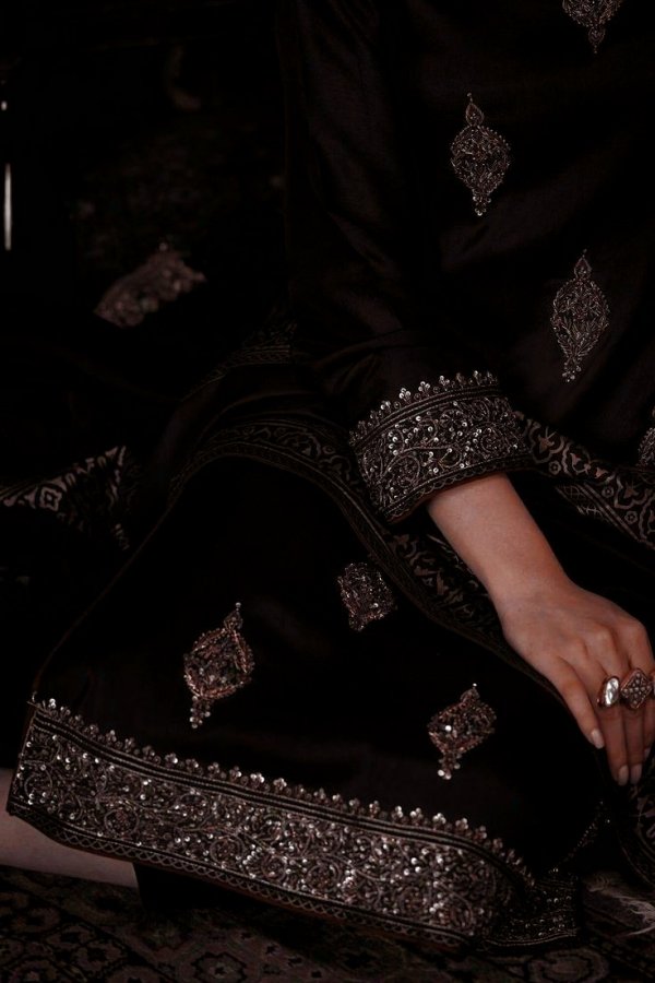 Seher Meriç / Çöl Sarayı Prensesi / 11. Bölüm