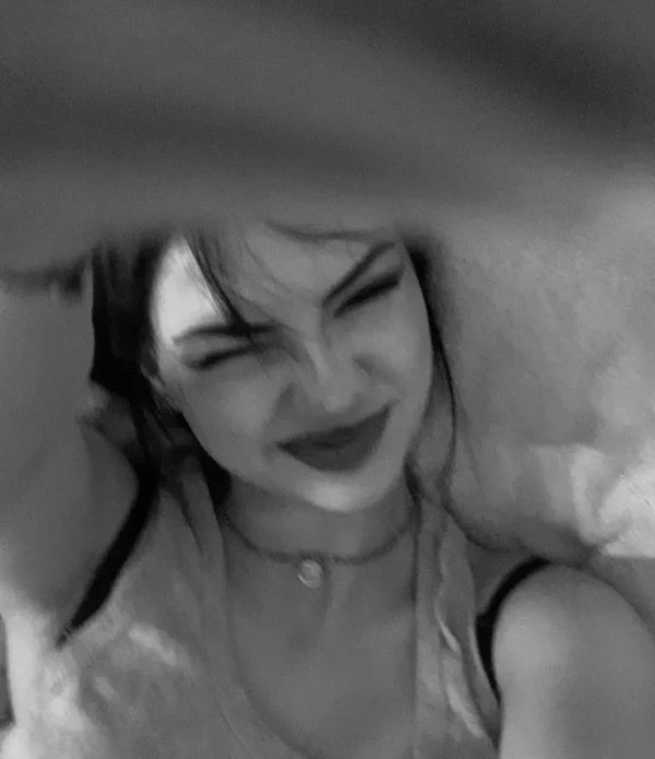 𓍼. ..𓂃 ִֶָ🦋་༘࿐ / SO ODER SO
(yarı texting_ mafya kurgusu) / Hülya...