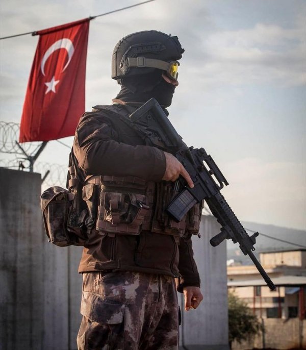 Özlem çelebi / GÜNEŞ / 5. BÖLÜM