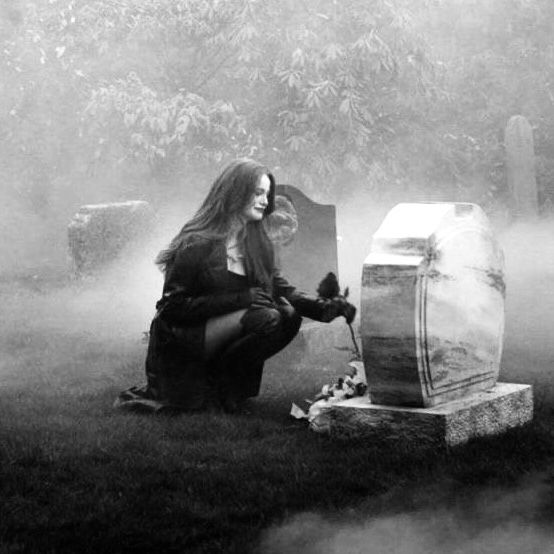 Eylül / Ay Benim Gece Senin / Söz