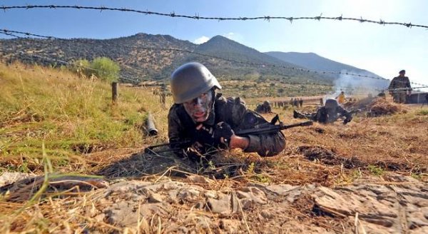 Nazlı Kerçin / Yonca'nin Uğur'u / GELECEKTEN UFAK BİR KESİT.