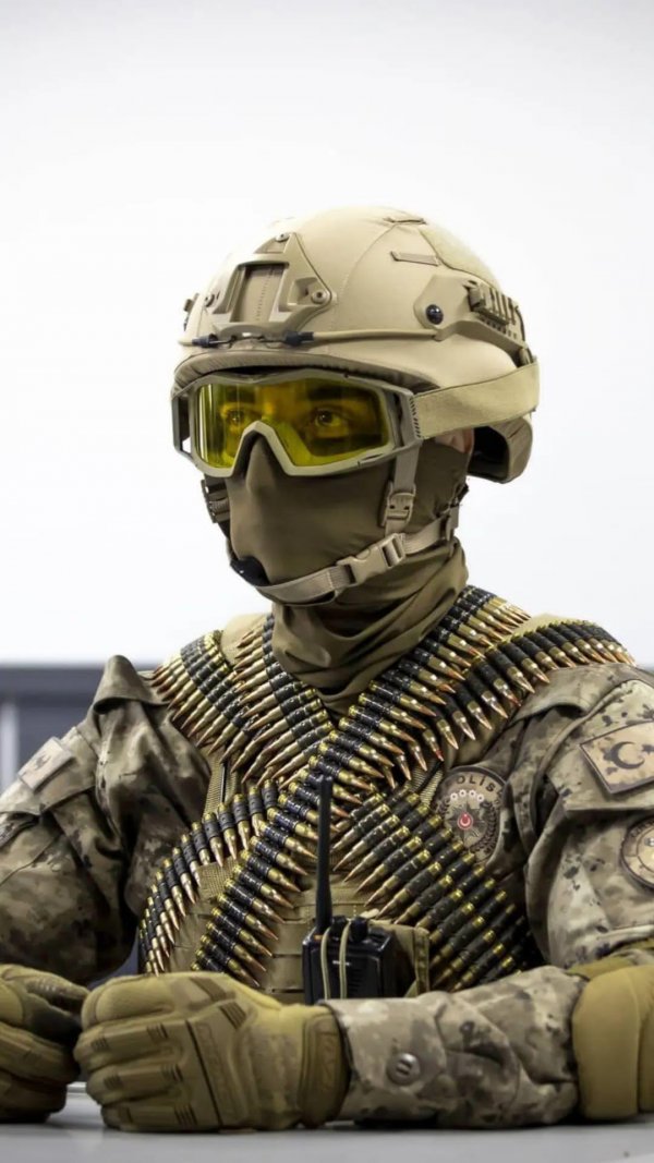 Birazcıkyazar / KOMUTAN KIZI (1. KİTAP) / 33.Bölüm