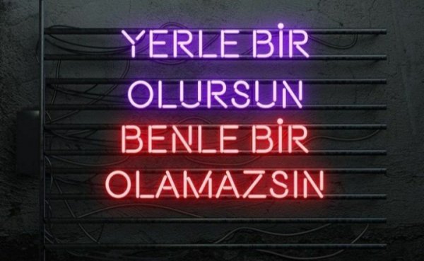 Nazan Karaermiş / Tahi̇n İle Pekmez / 9. 'Yalancı Manken.'