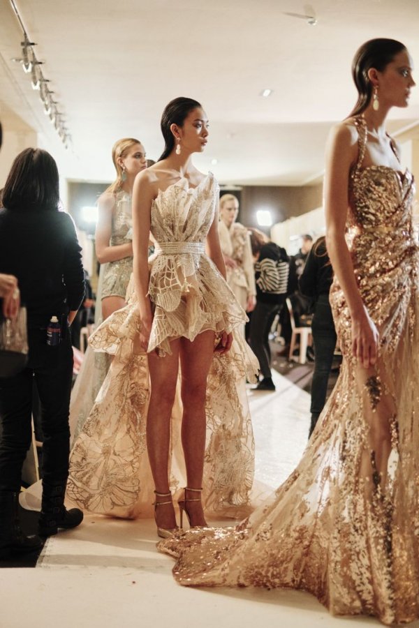 Satürn`ün Halkası / Zamanın İzleri / Zamanın İzleri