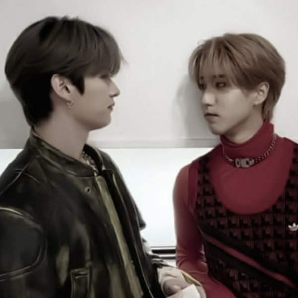 Hiraৎ / Biz (Us) / 10: Göz göze