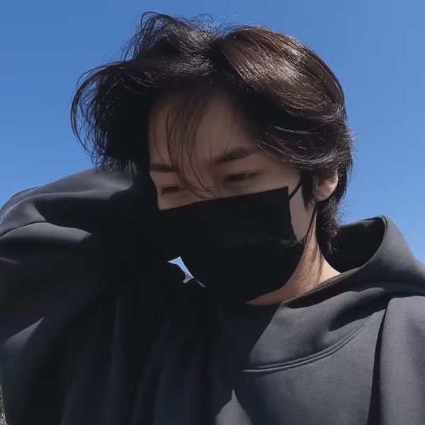 Hiraৎ / Biz (Us) / 13: Yanlış Kişi