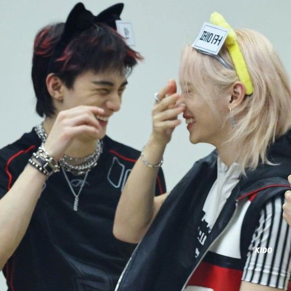 Hiraৎ / Biz (Us) / 26: Deniz Kabukları