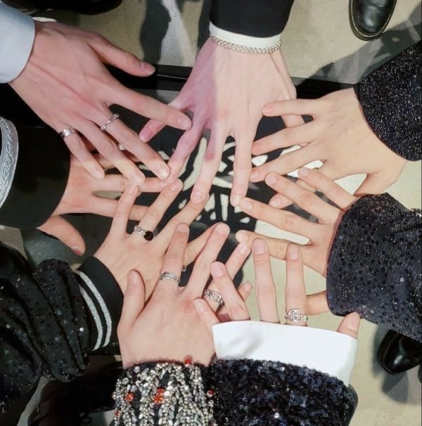 Hiraৎ / Biz (Us) / FİNAL BÖLÜMÜ