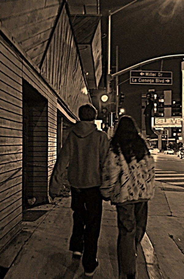 Medinekara / Lise Pişmanlığı / Telefondaki Mesaj