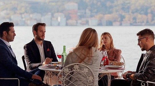 Zeynep Eroğlu / Tesadüf aşk / yeni başlangıçlar yeniden tanışmalar