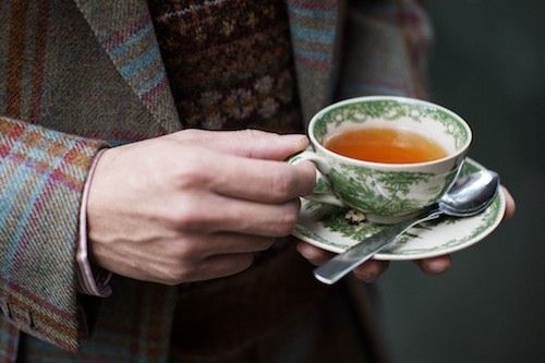 Şeymanur / Zecir / 2- Bir Yabancıya Bakar Gibi Değil