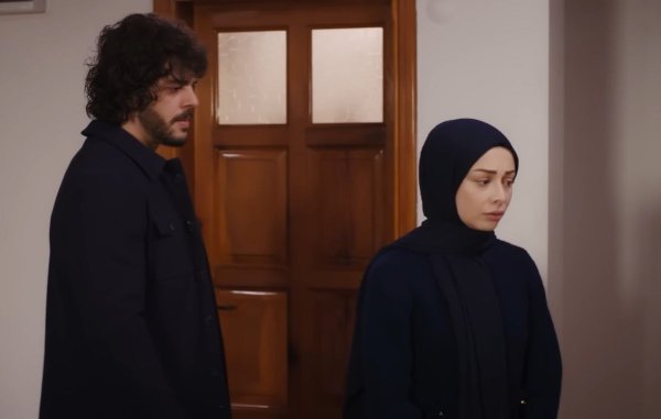 Şeymanur / Uçurumlar İçinde / Şehre