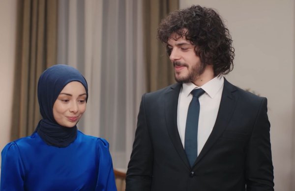 Şeymanur / Uçurumlar İçinde / Gülün