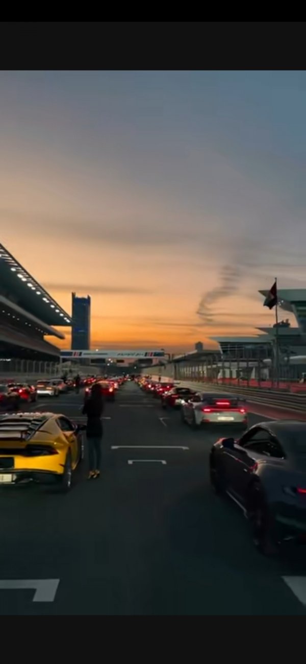 Kupa Kızı / Sahtekar / '21'Ölüm yarışı